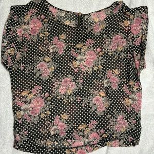 Floral cropped blouse